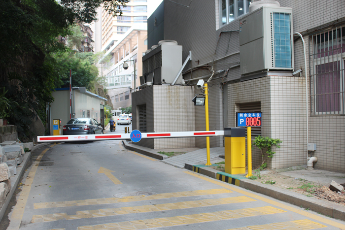 福建廈門(mén)婦幼保健院醫(yī)院停車(chē)場(chǎng)系統(tǒng)